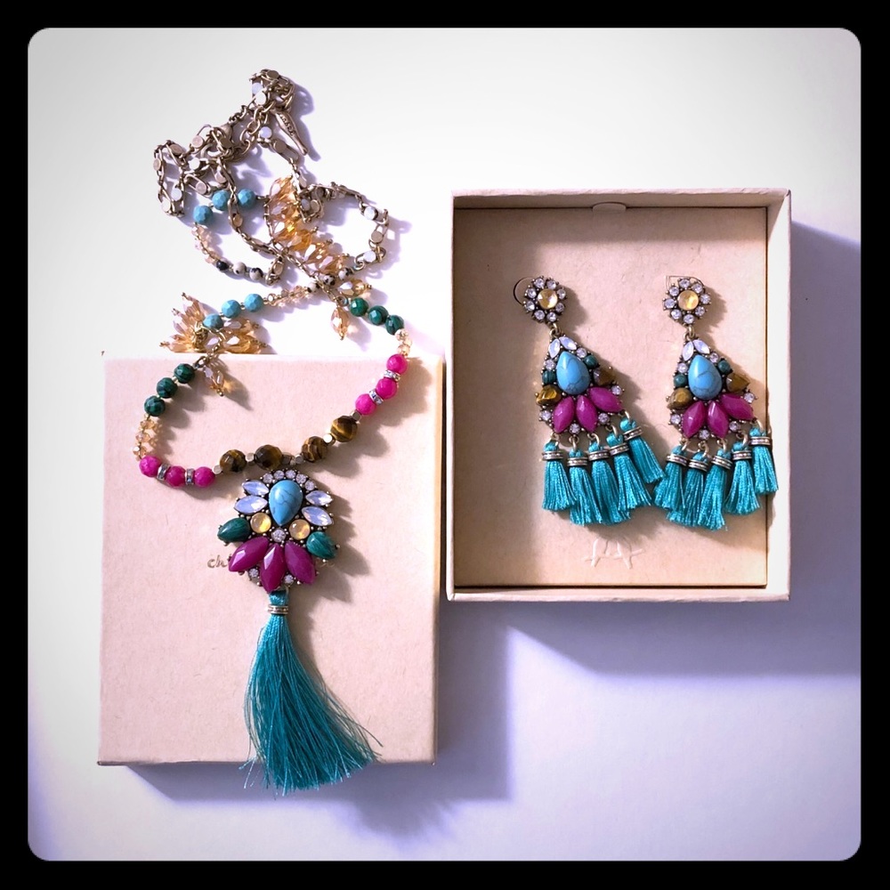 Set of Chloe + Isabel Earrings & necklace